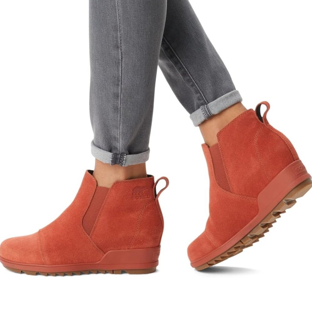 NIB: Sorel Women's "Evie" booties. Waterproof, suede, wedges!